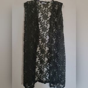Ilayda -- Dark Green Lace Cardigan